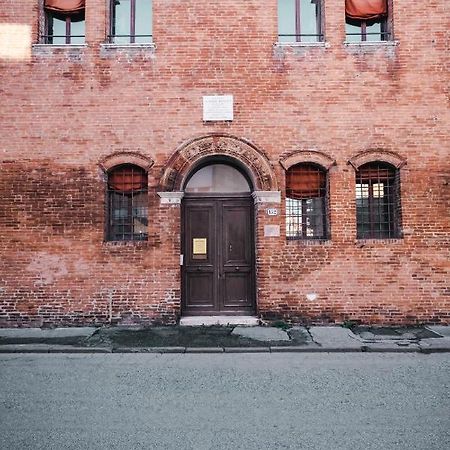 Ferrara Centro - Sabi Apt Екстер'єр фото